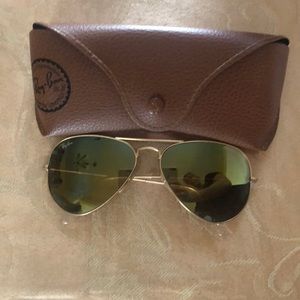 Ray-Ban yellow tint Aviators!